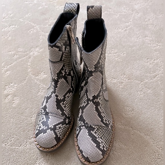 Zadig and Voltaire Boots - Picture 1 of 2